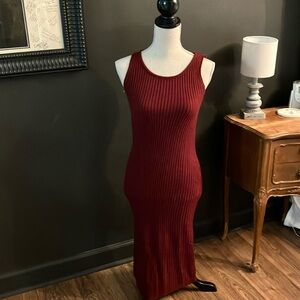 Burgundy Sleeveless Sweater Midi Dress